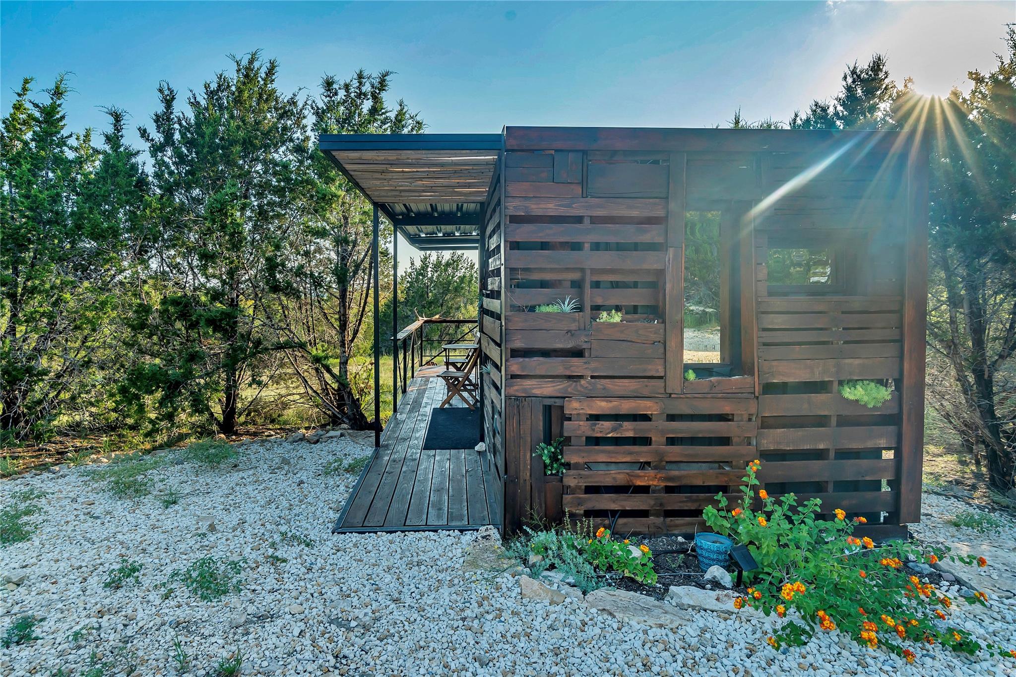 199 High Point DR
