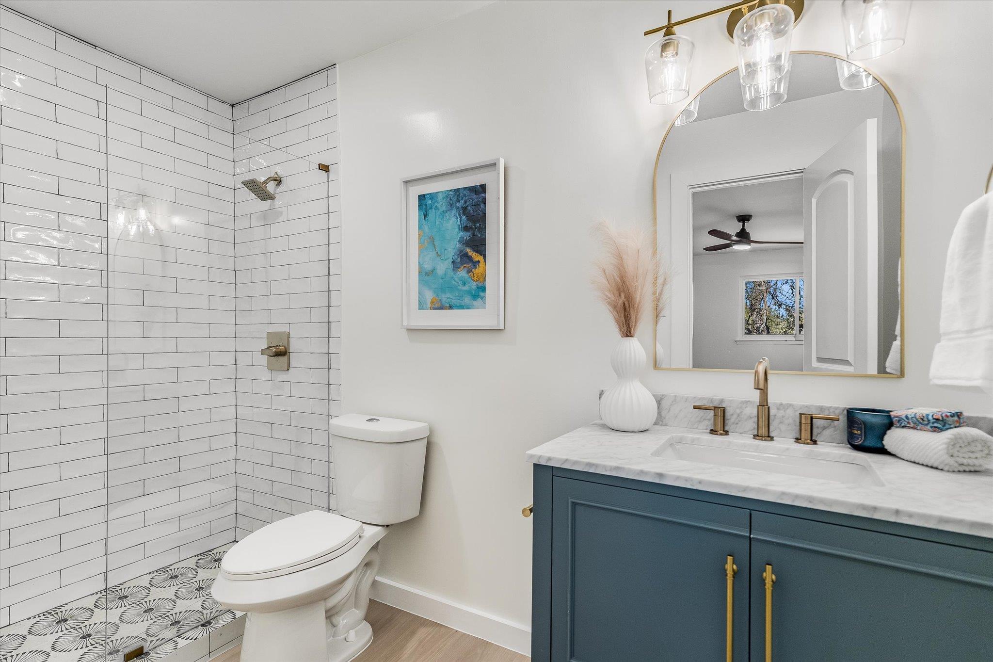 3309 Harpers Ferry LN