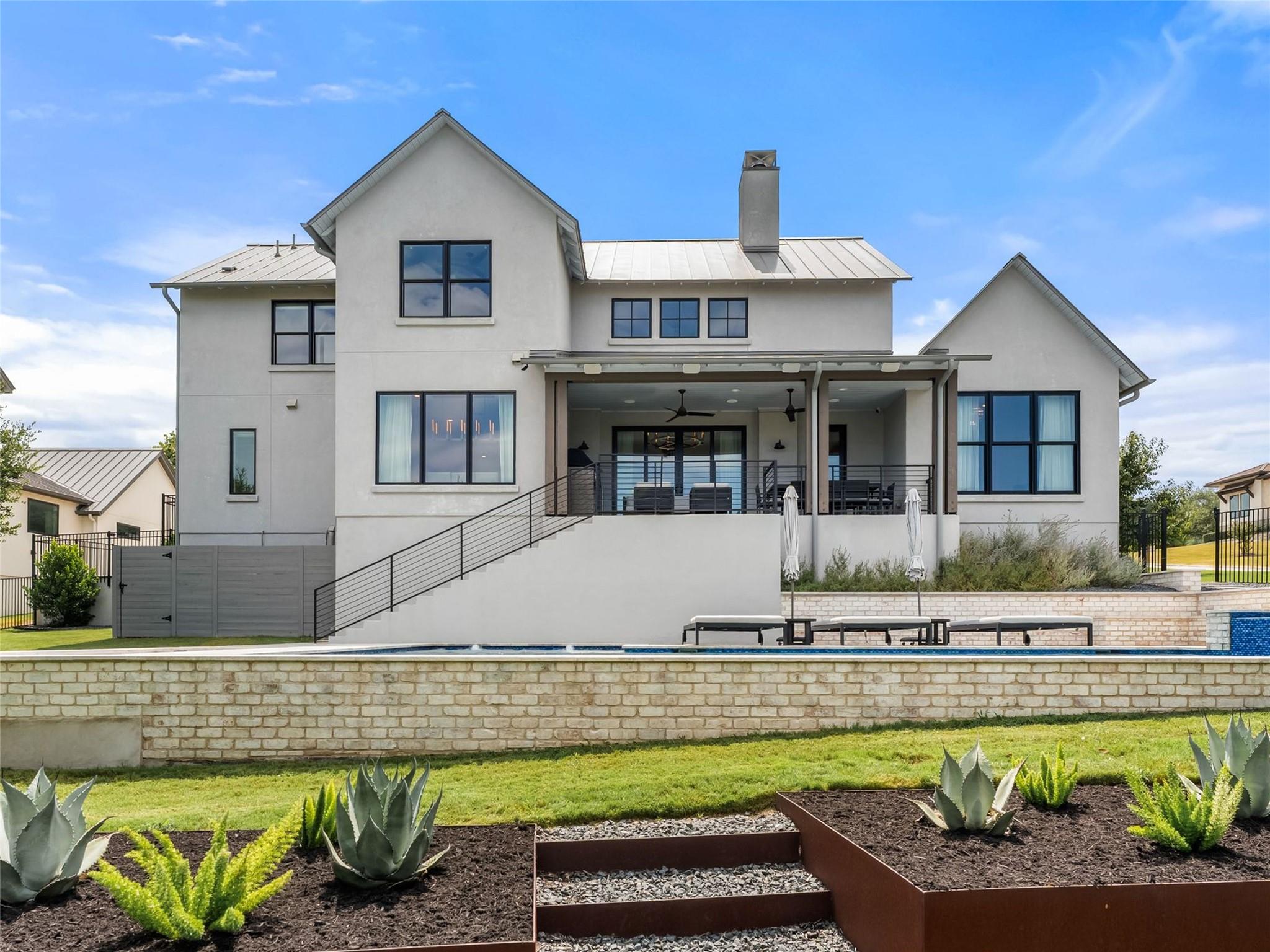 505 Mission Bell CV
