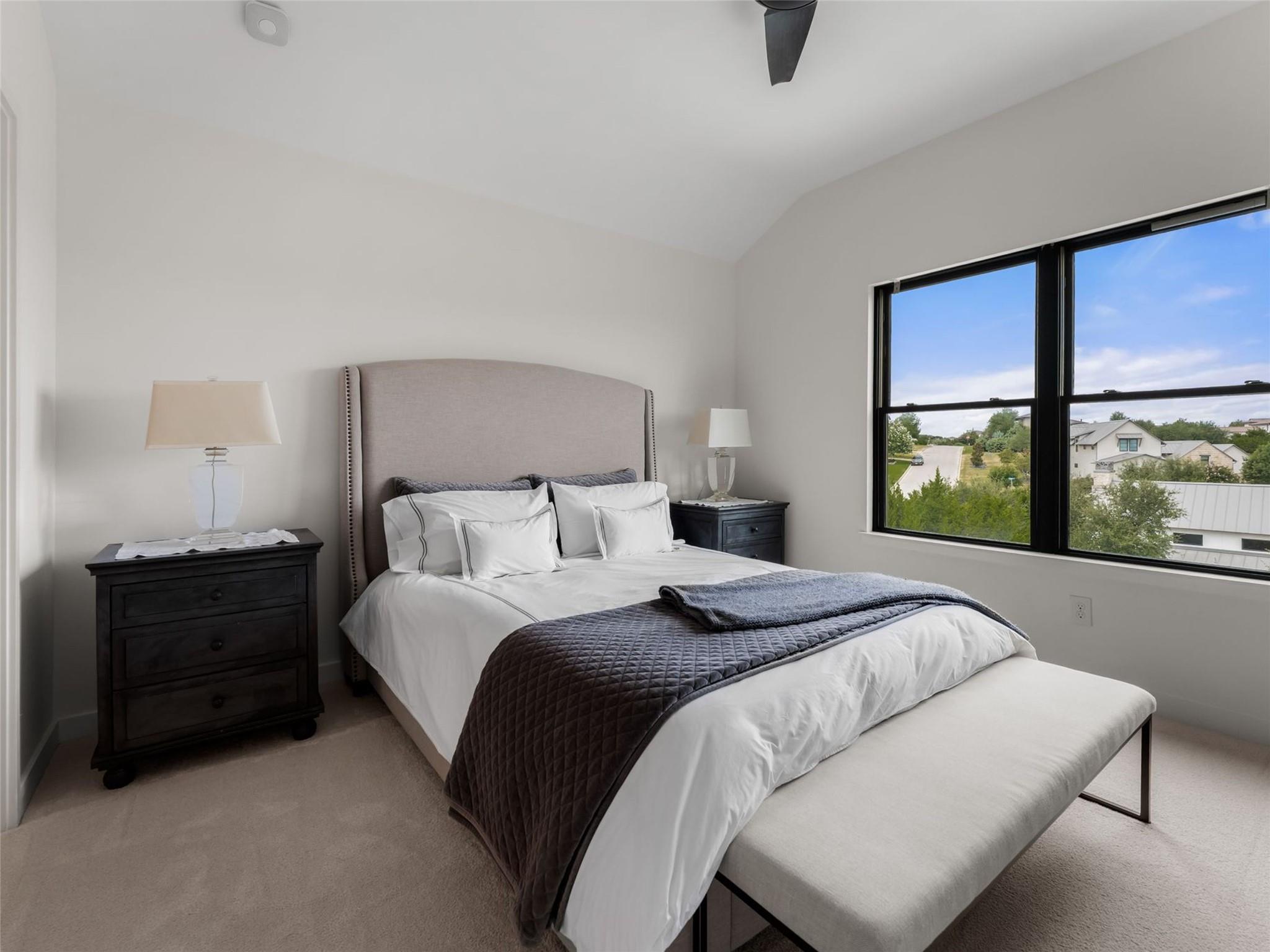 505 Mission Bell CV