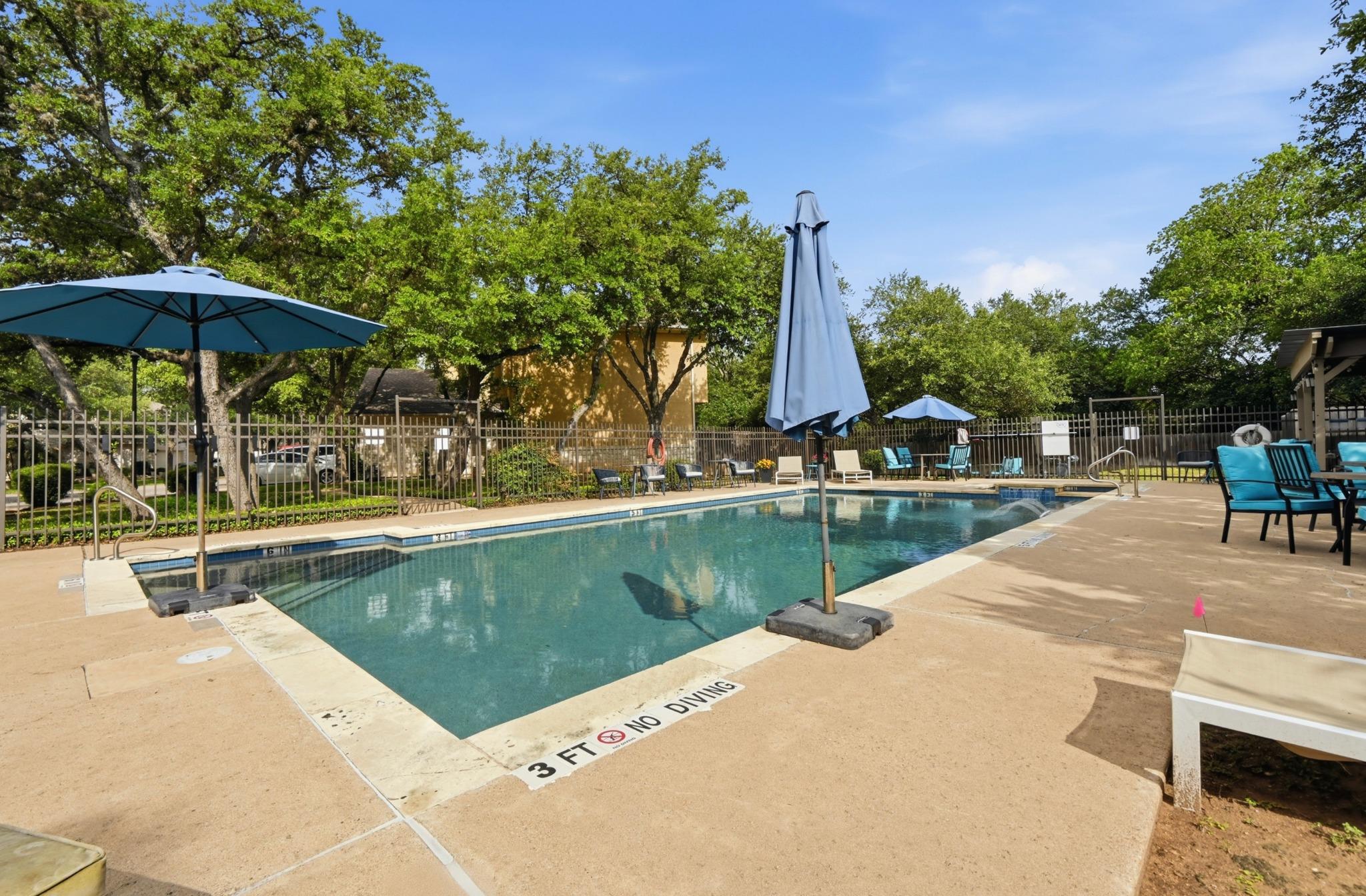 4620 W William Cannon DR # 12
