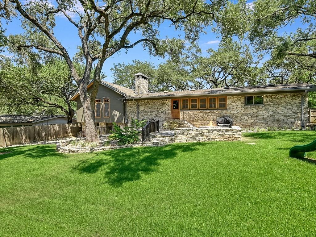 408 Westwood TER
