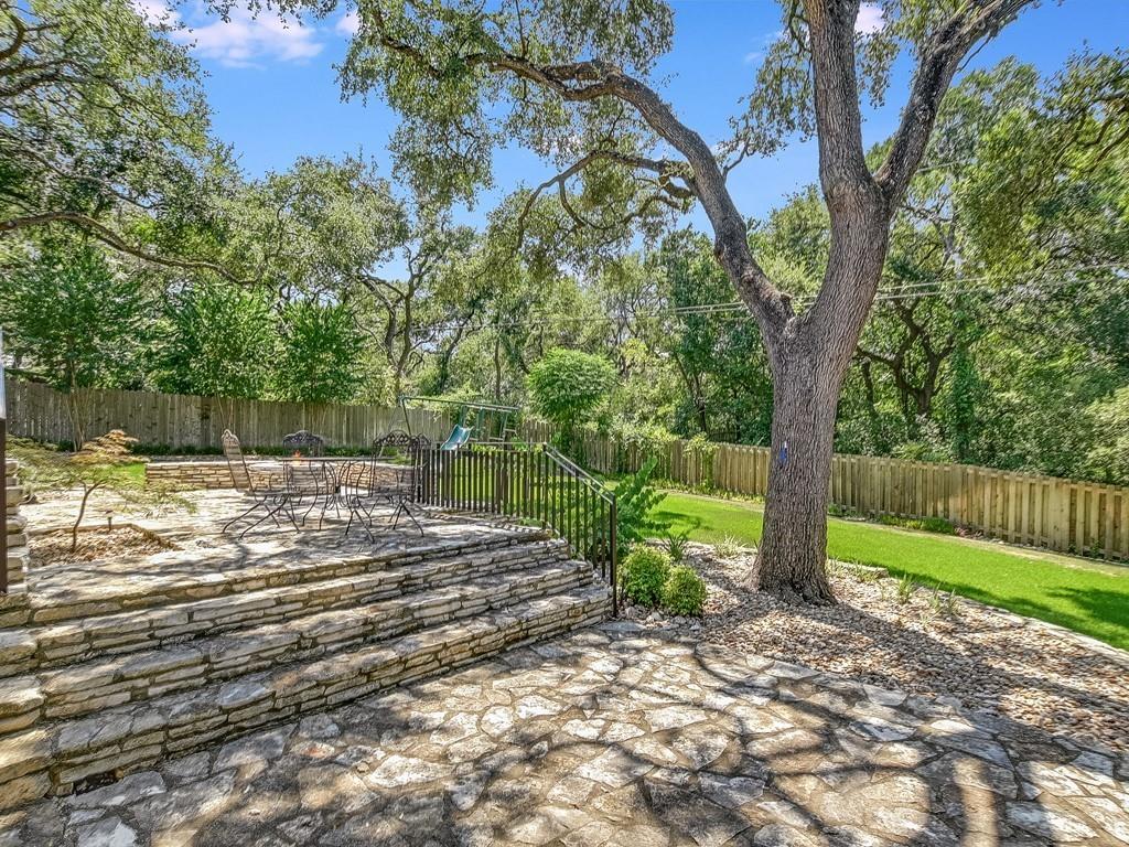 408 Westwood TER