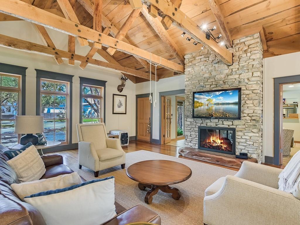 408 Westwood TER