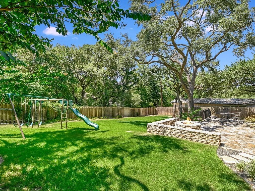 408 Westwood TER