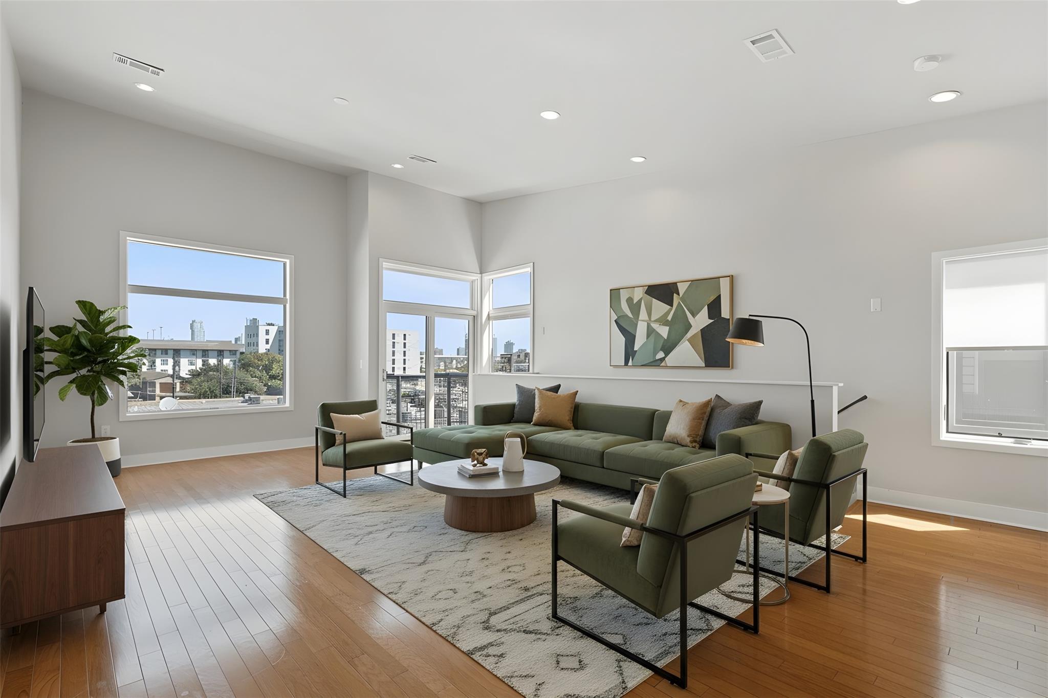 1702 S Lamar BLVD # 6