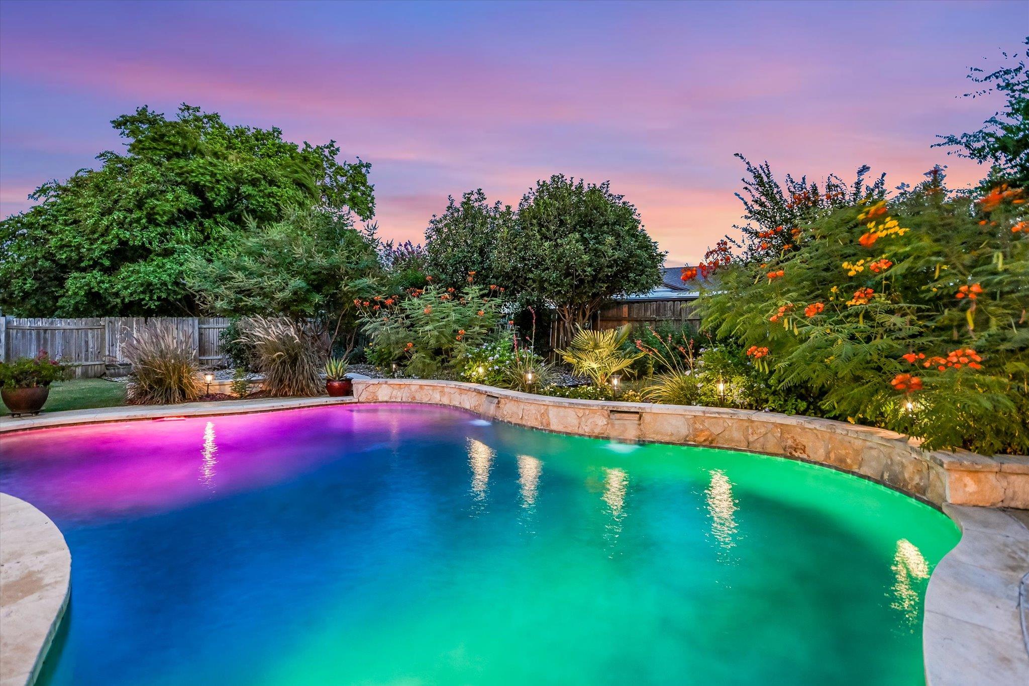 10909 Rustic Manor LN