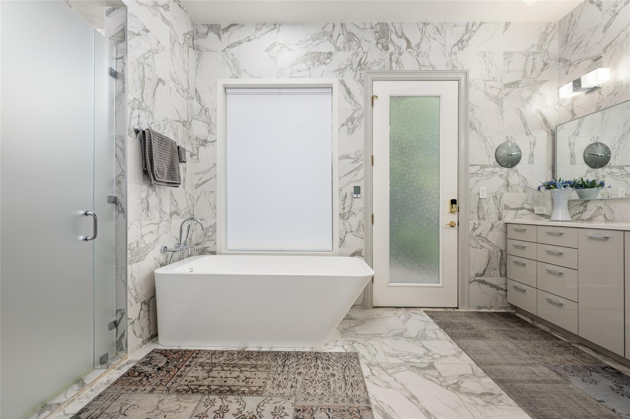 5901 Inter Council CV