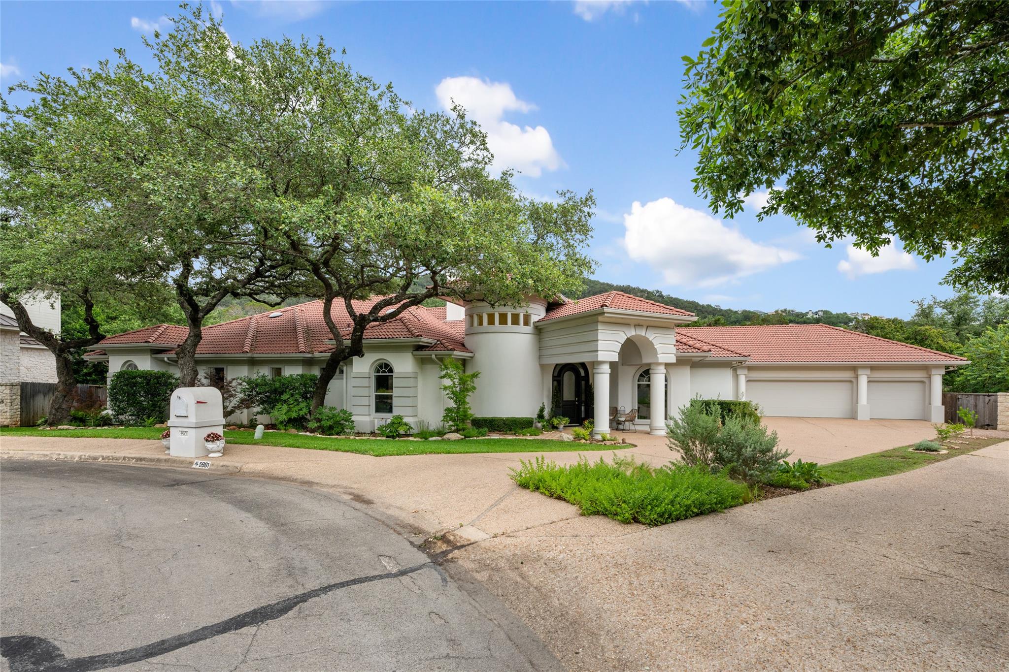 5901 Inter Council CV