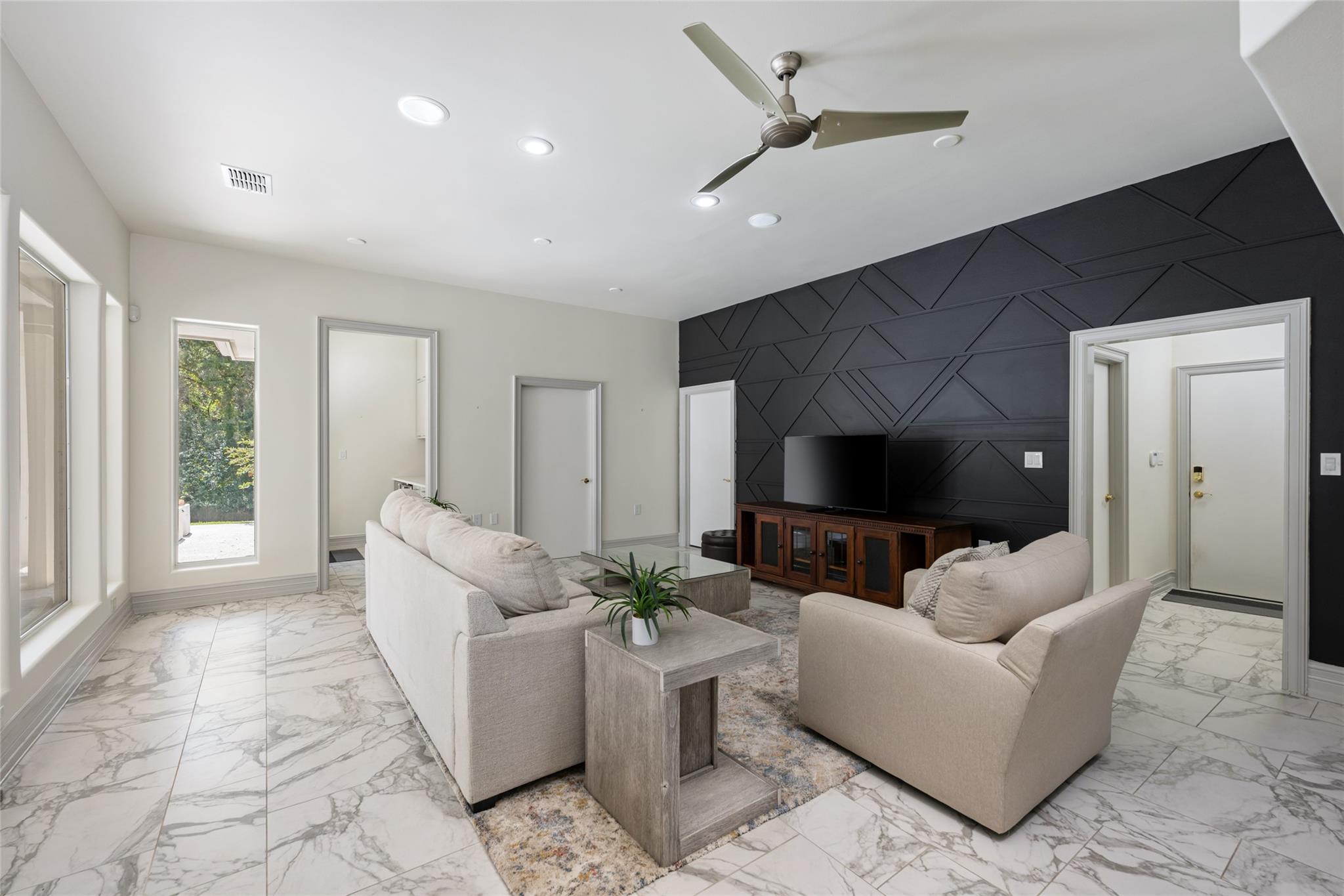 5901 Inter Council CV