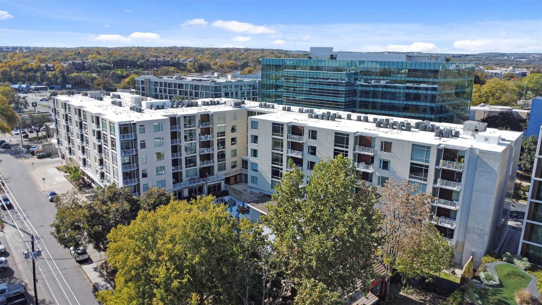 210 Lee Barton DR # 417