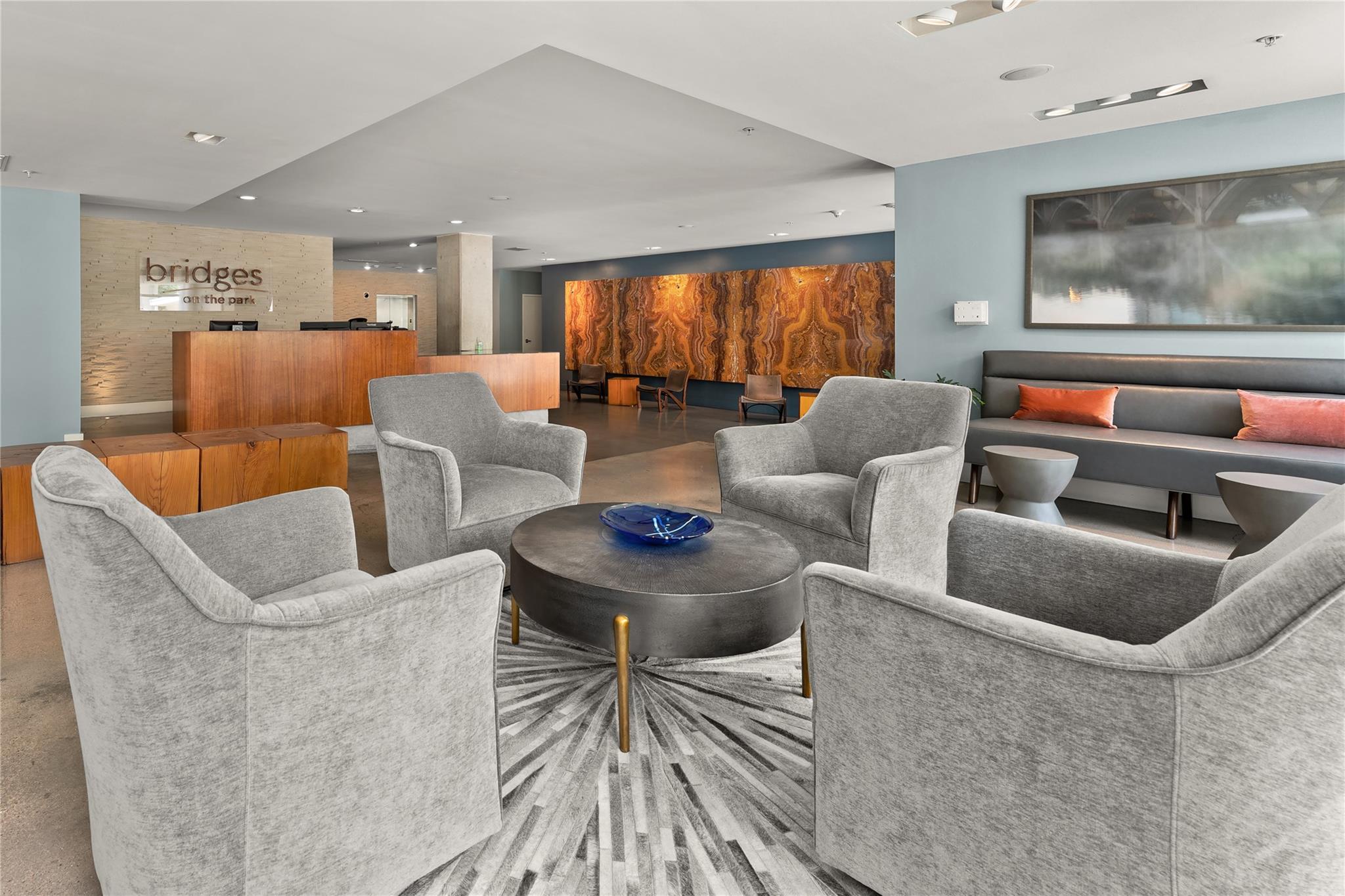 210 Lee Barton DR # 417