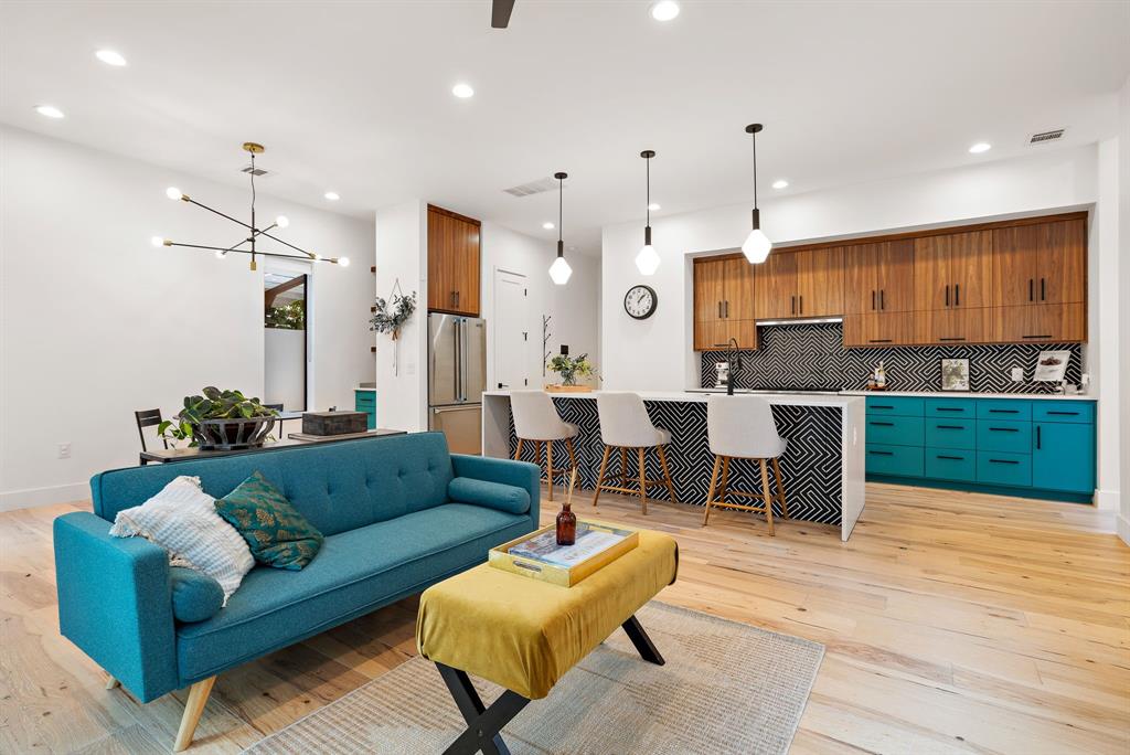 2118 Glendale PL # 2