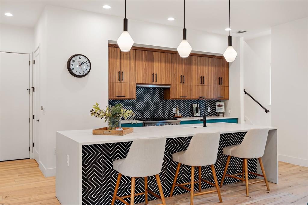 2118 Glendale PL # 2