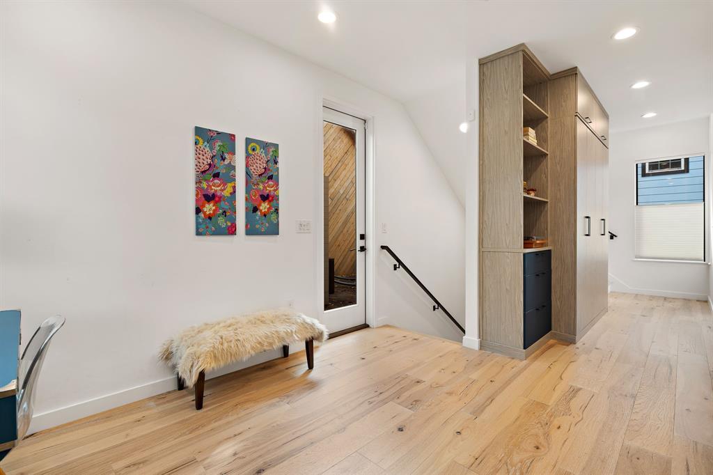 2118 Glendale PL # 2