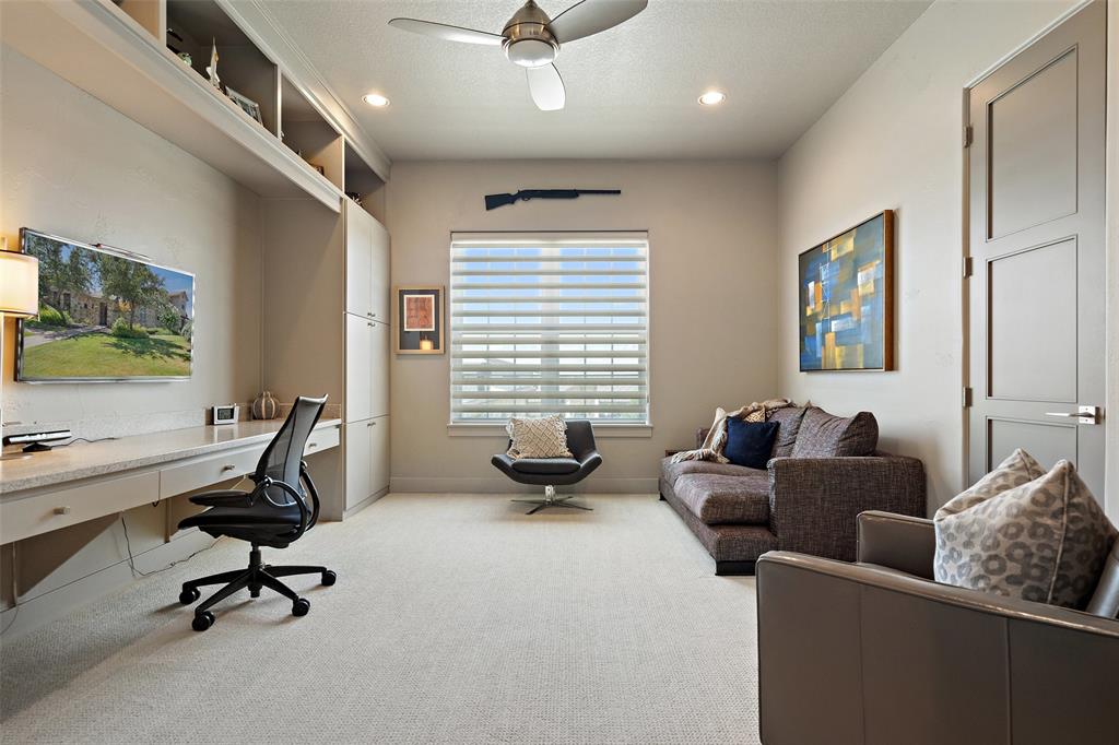 210 Bella Colinas DR