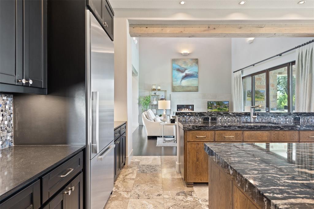 210 Bella Colinas DR