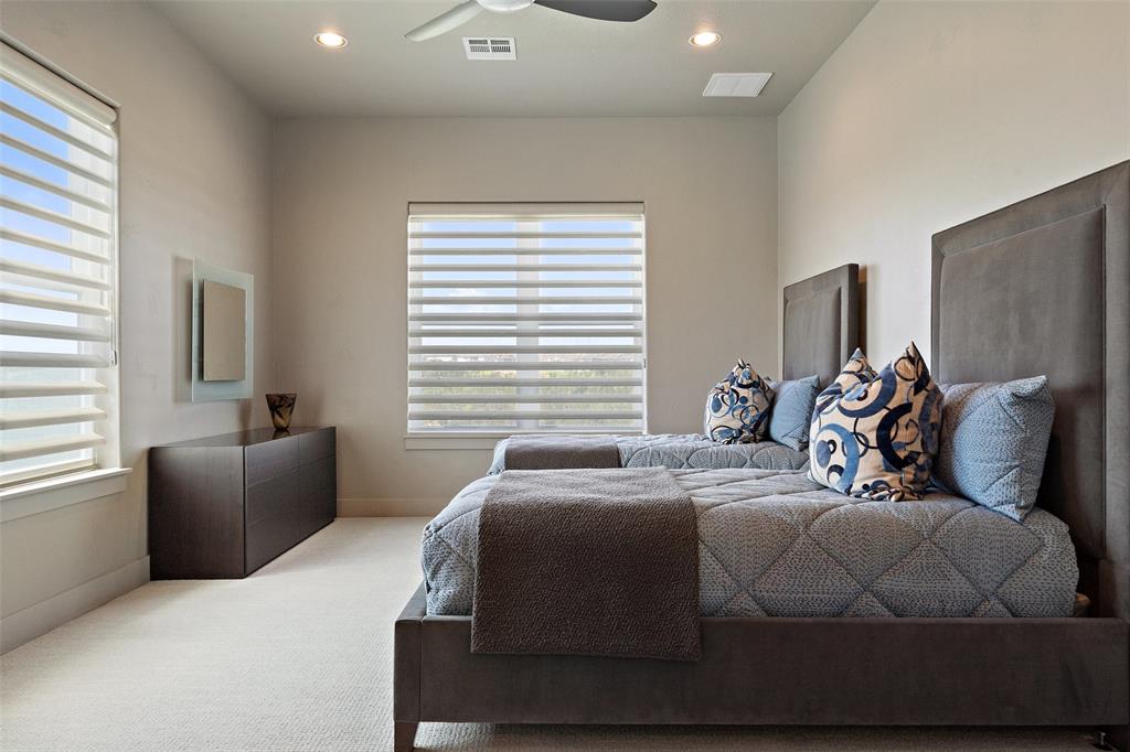 210 Bella Colinas DR