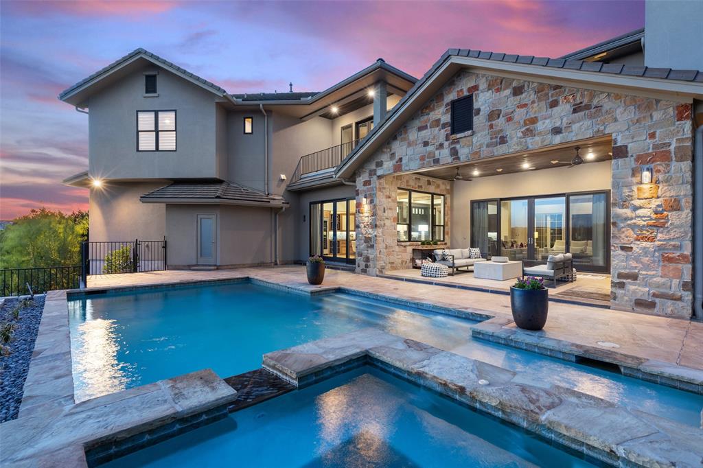 210 Bella Colinas DR