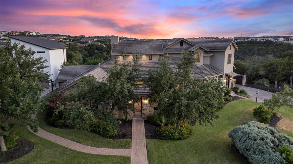 210 Bella Colinas DR