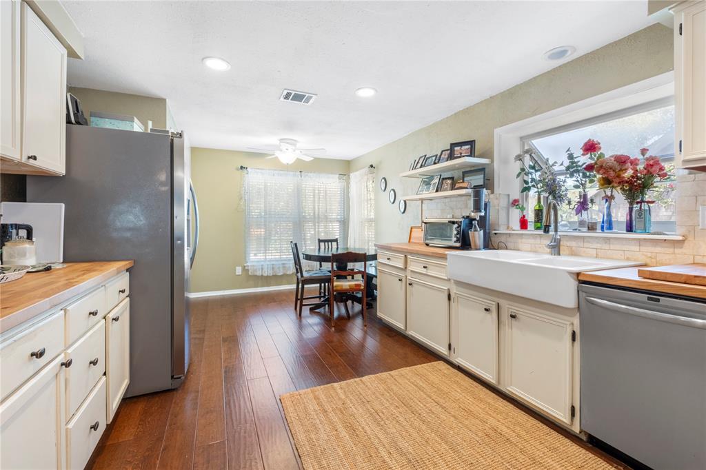4409 Bridlewood DR