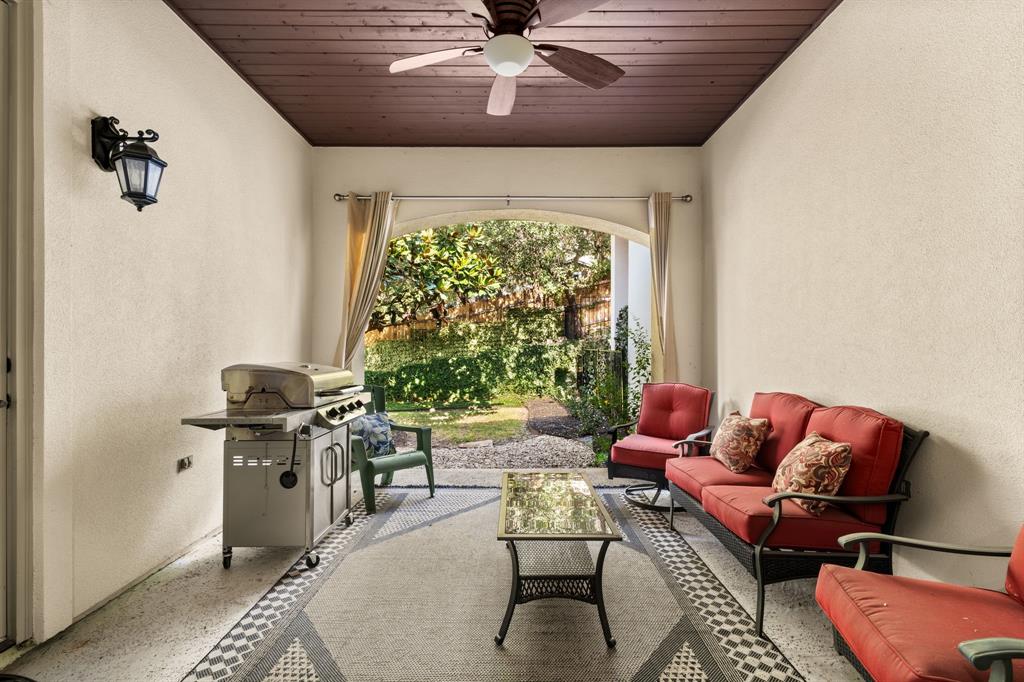 502 Hummingbird LN # 1