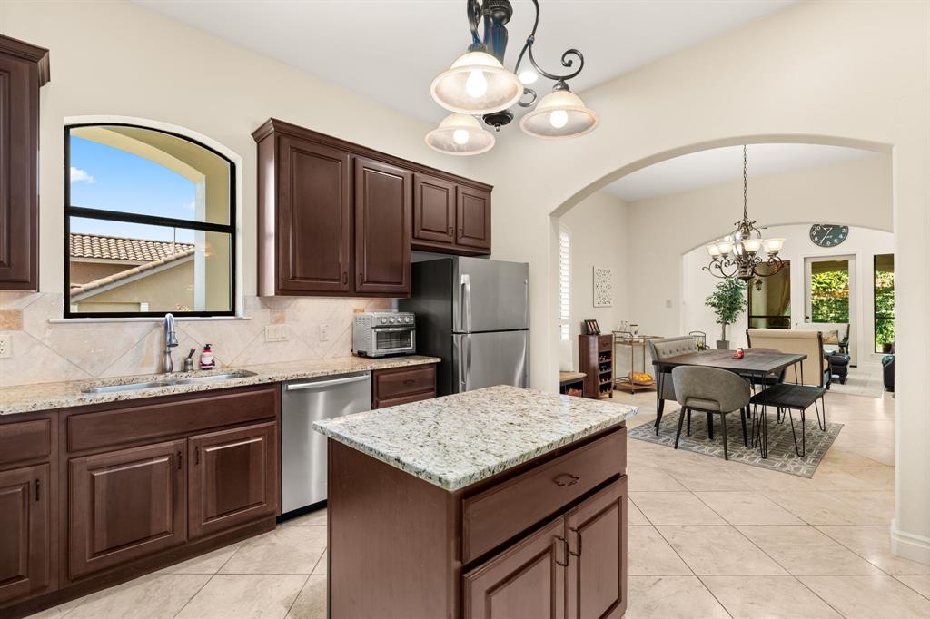 502 Hummingbird LN # 1