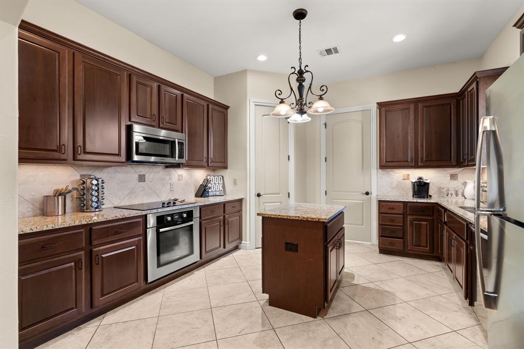 502 Hummingbird LN # 1