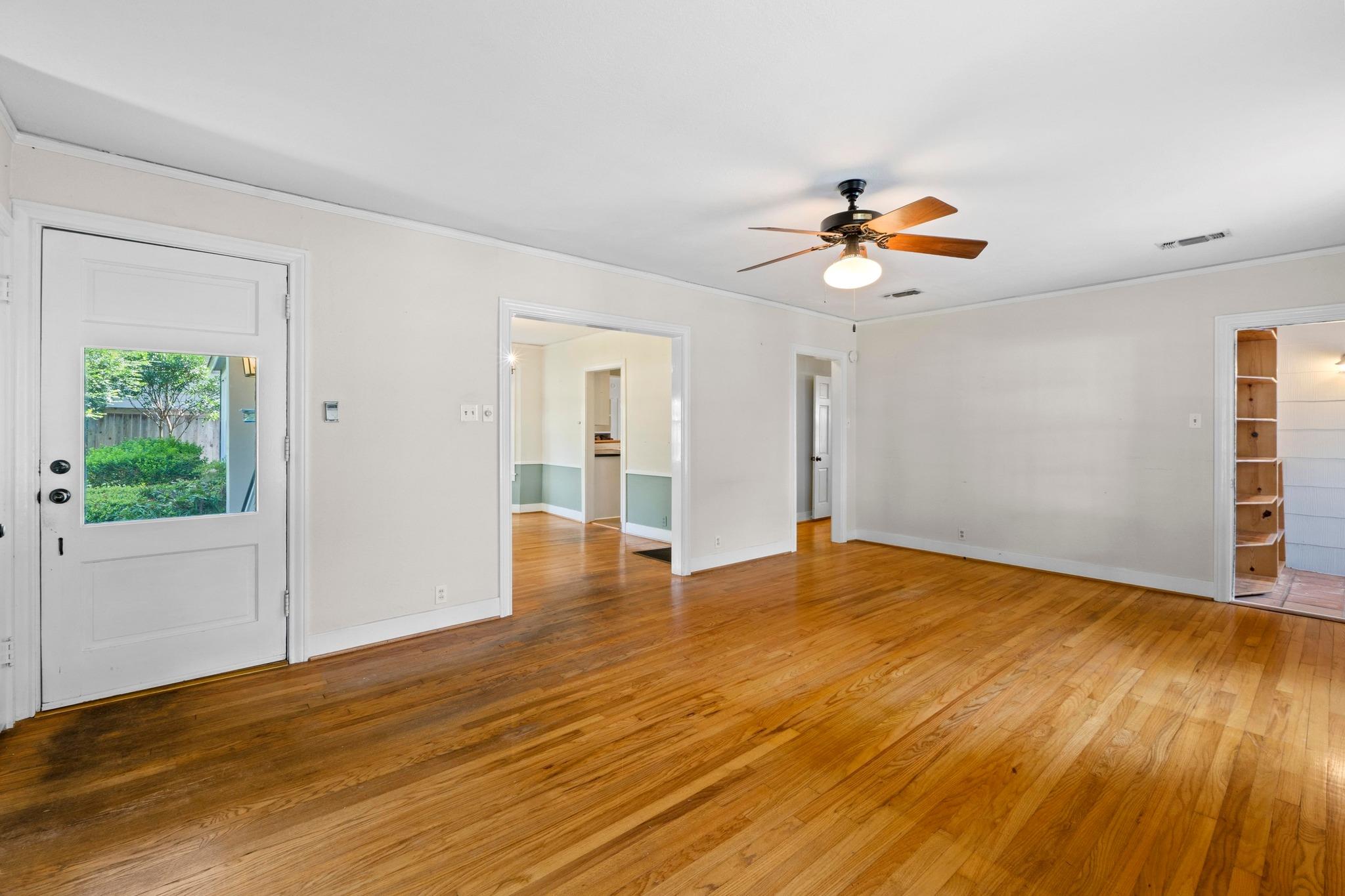 2101 Stamford LN