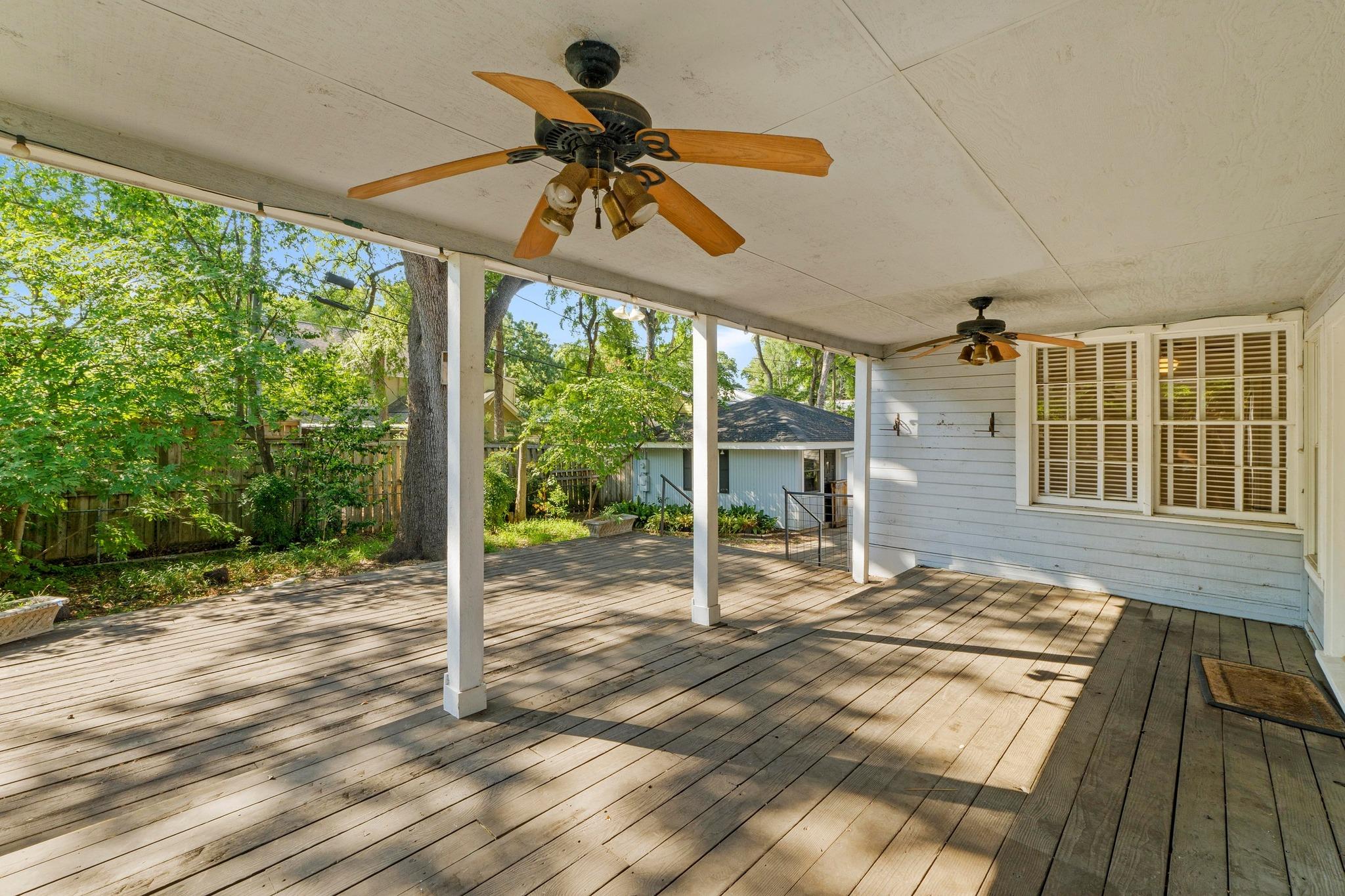 2101 Stamford LN