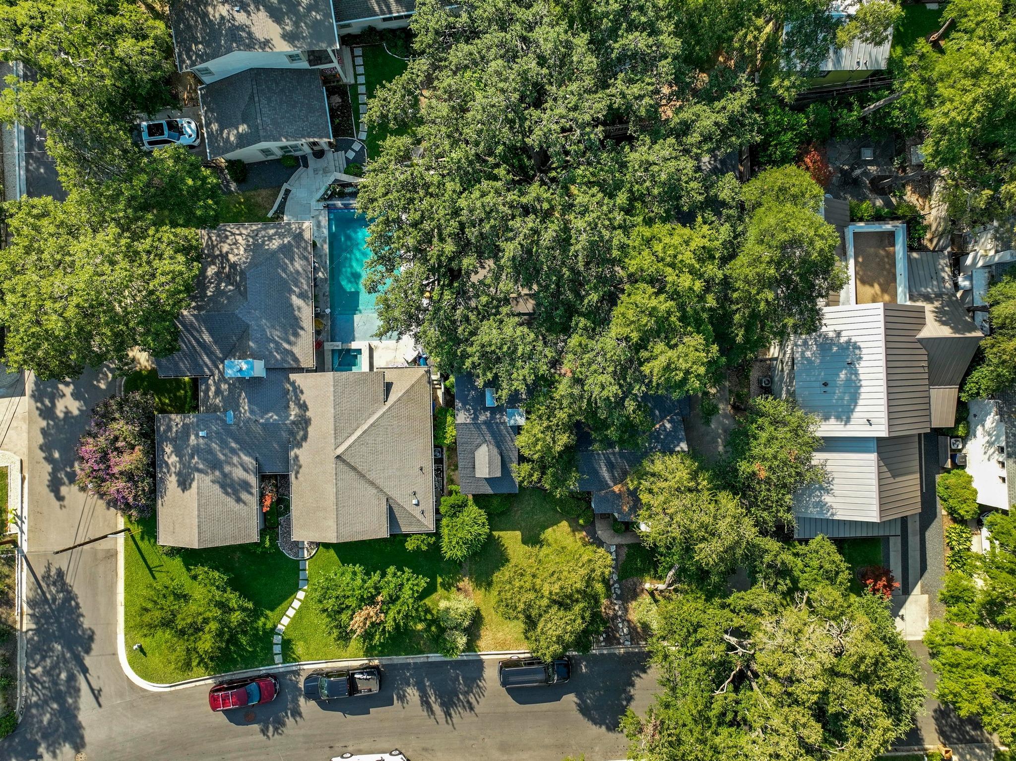 2101 Stamford LN