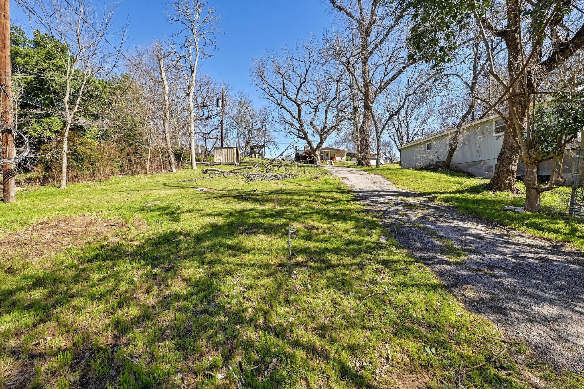 13003 On The Lake RD