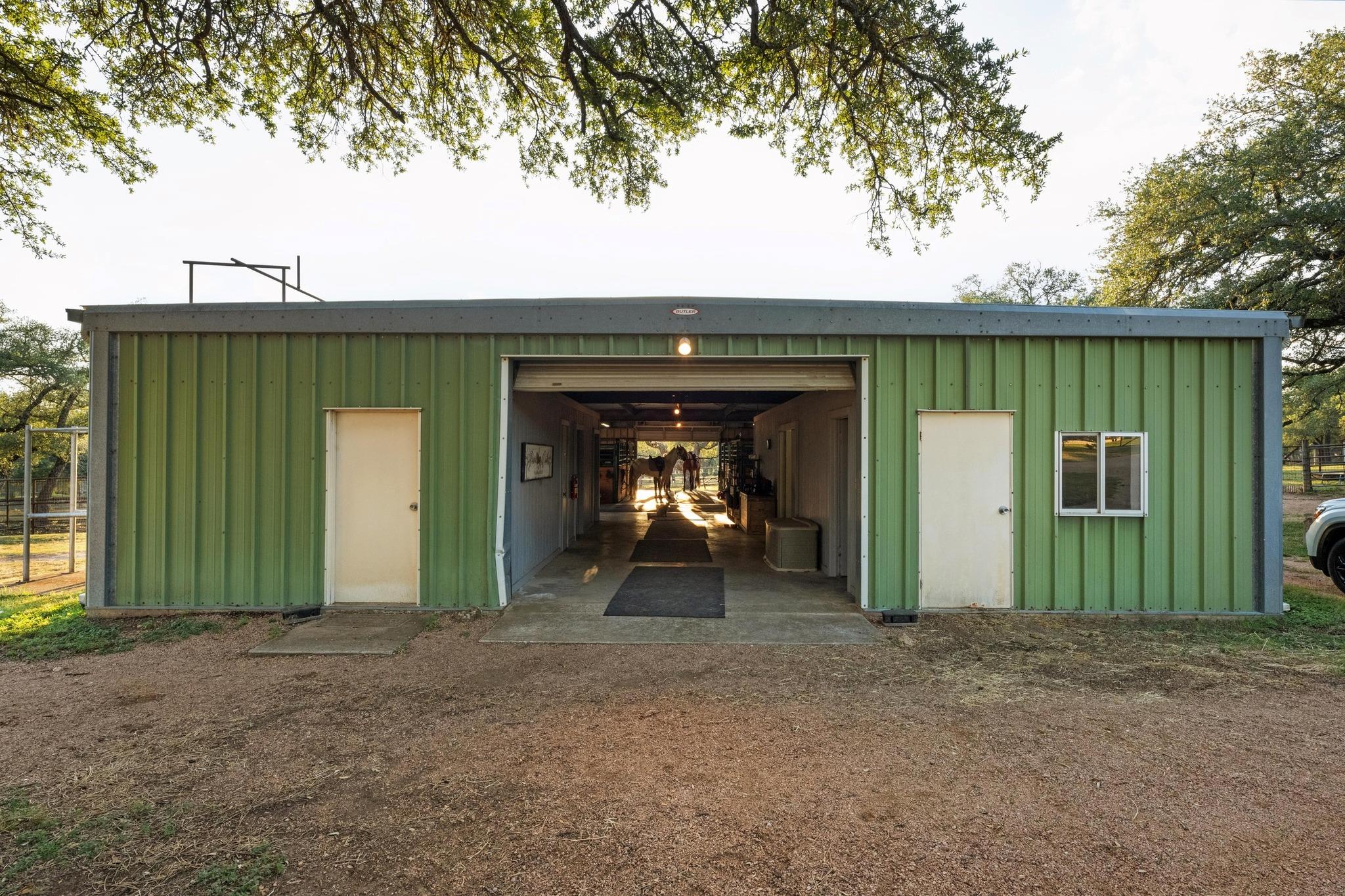 5200 Bell Springs RD