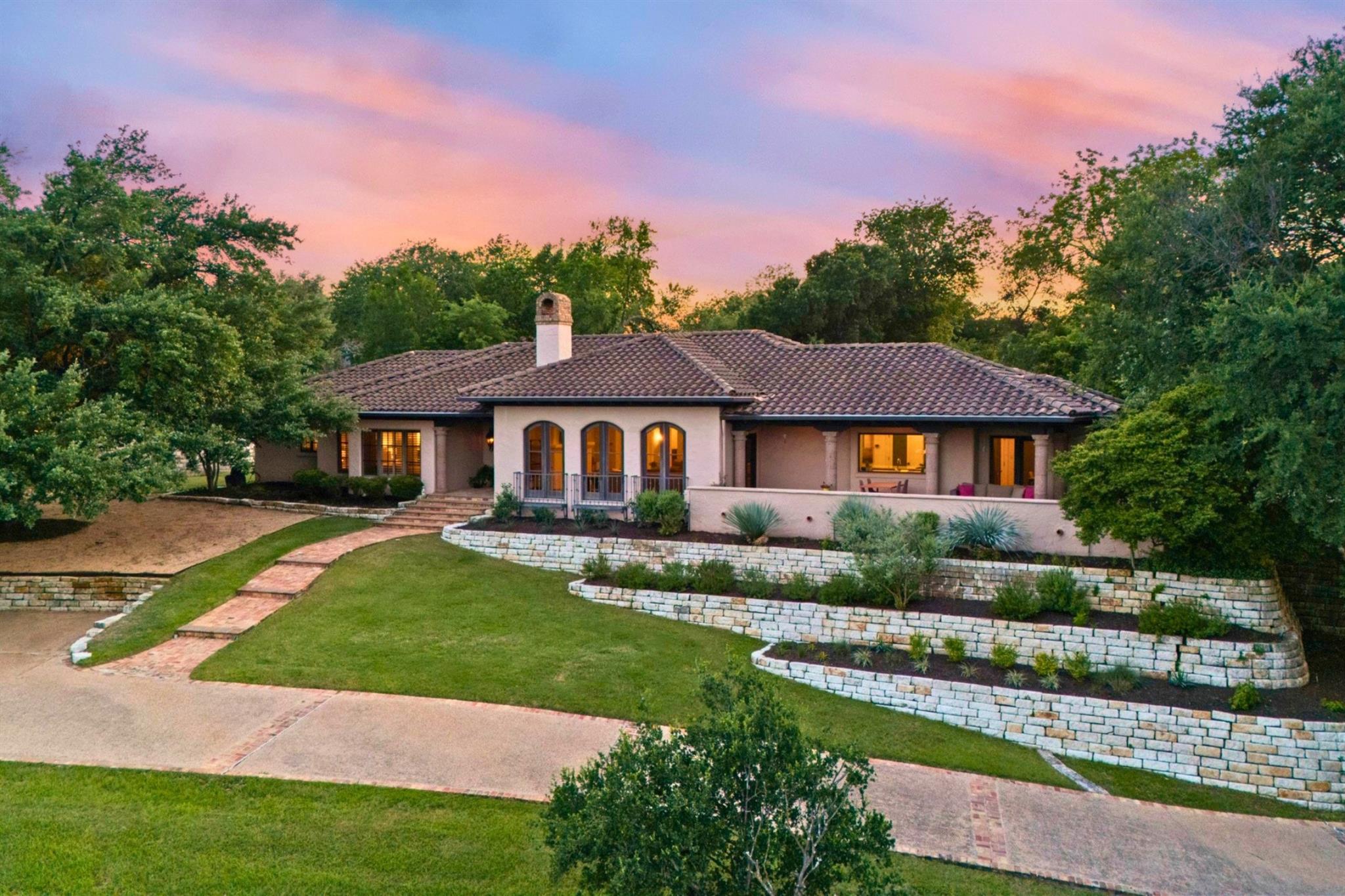300 Bent Tree CT