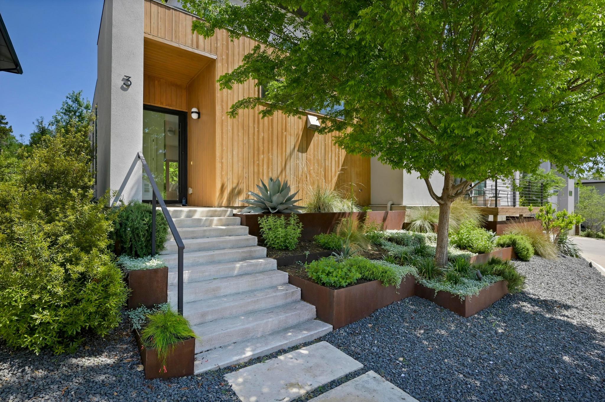 2800 Del Curto RD # 3