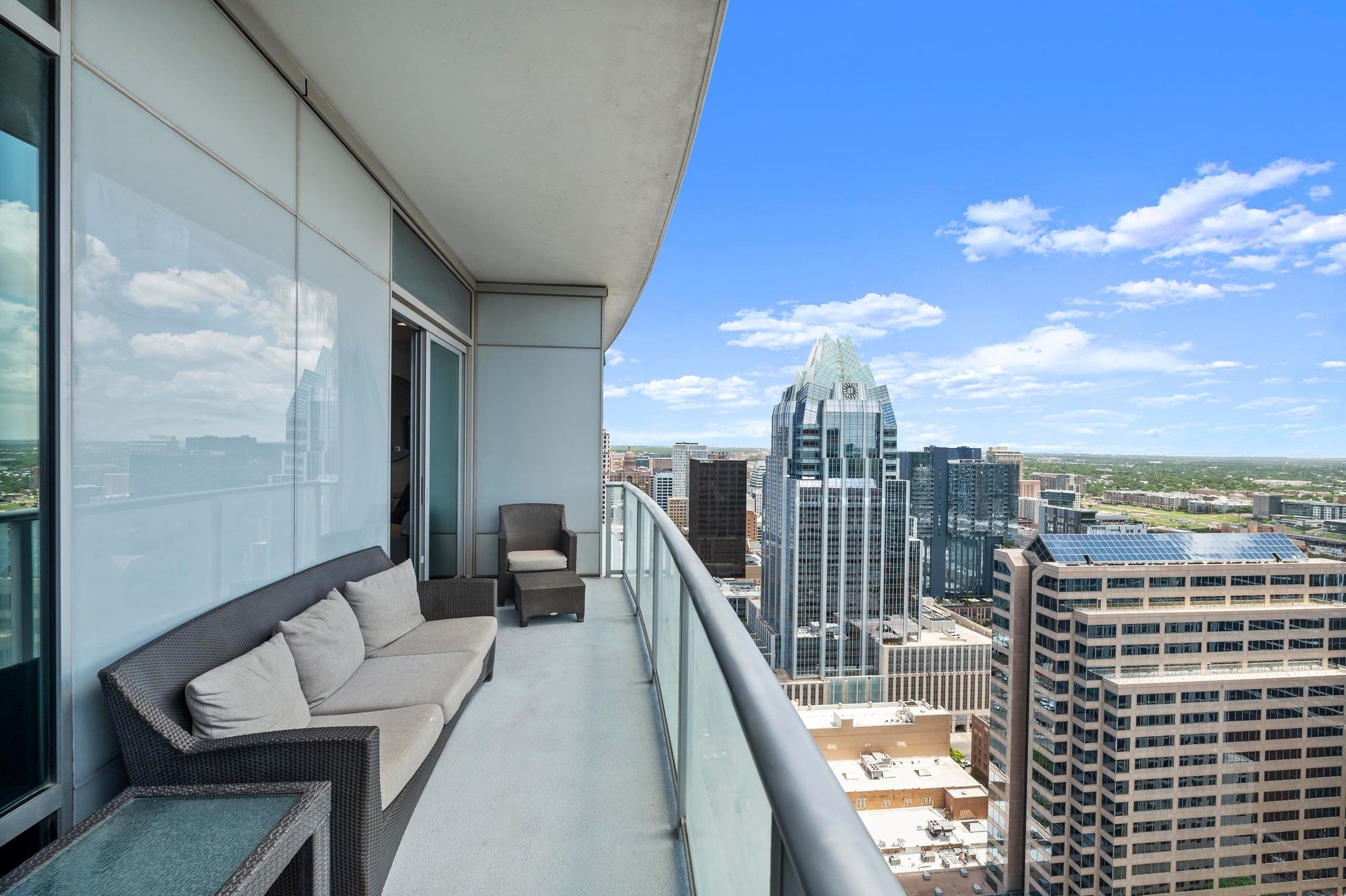 200 Congress Ave Unit: 33BB