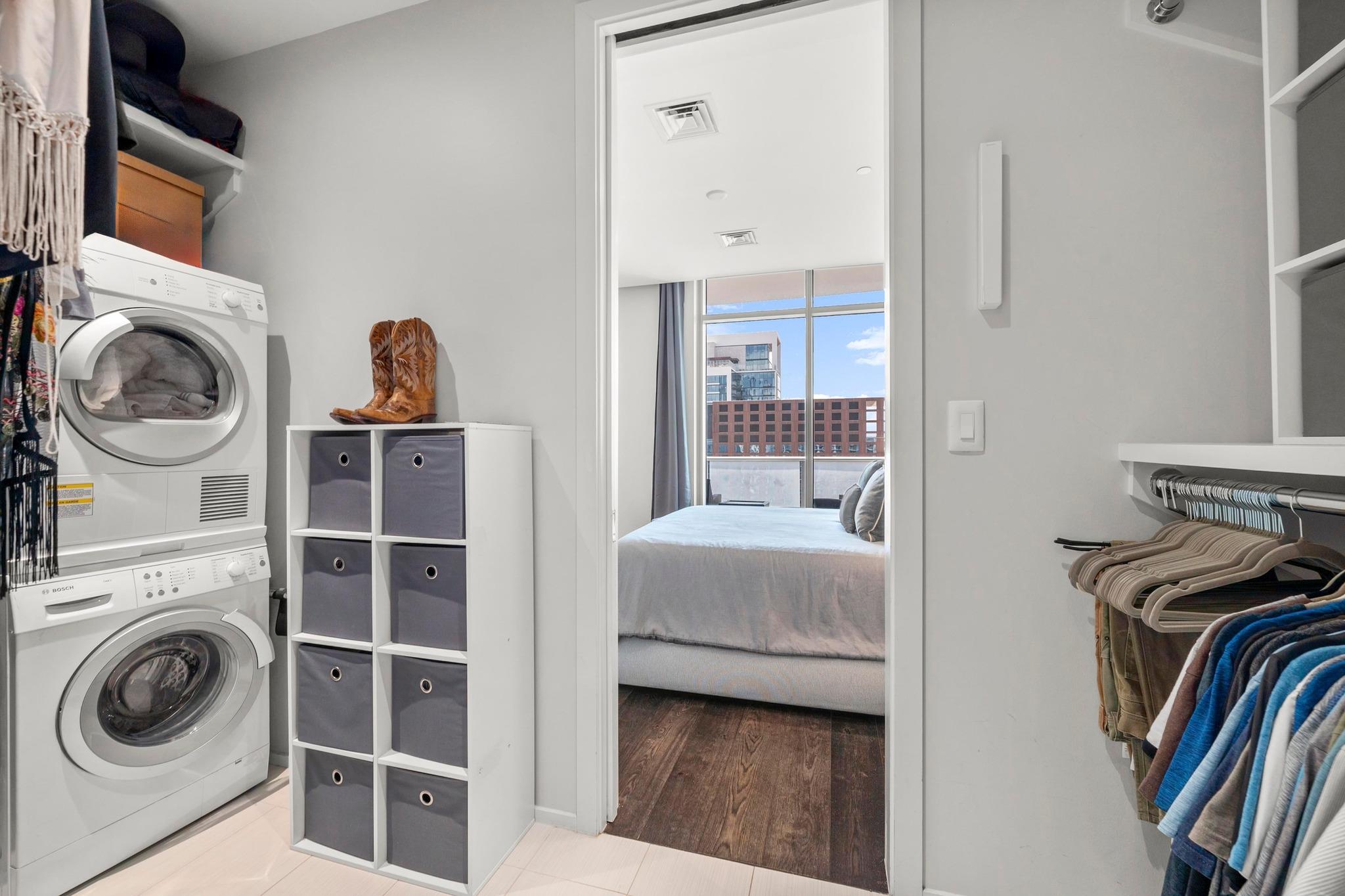 200 Congress Ave Unit: 33BB