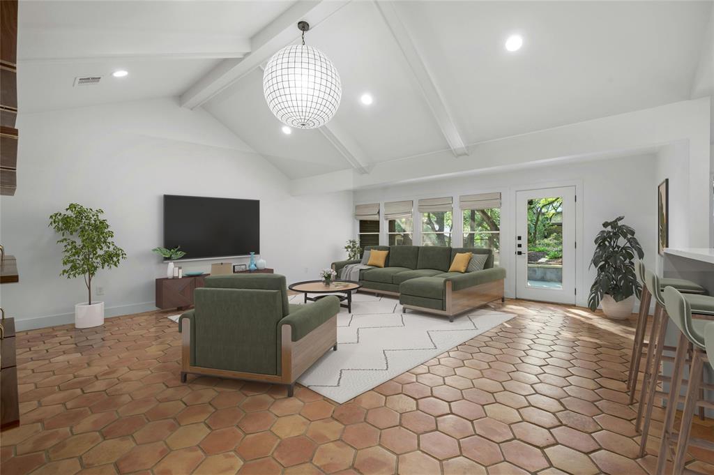 4505 Aqua Verde DR