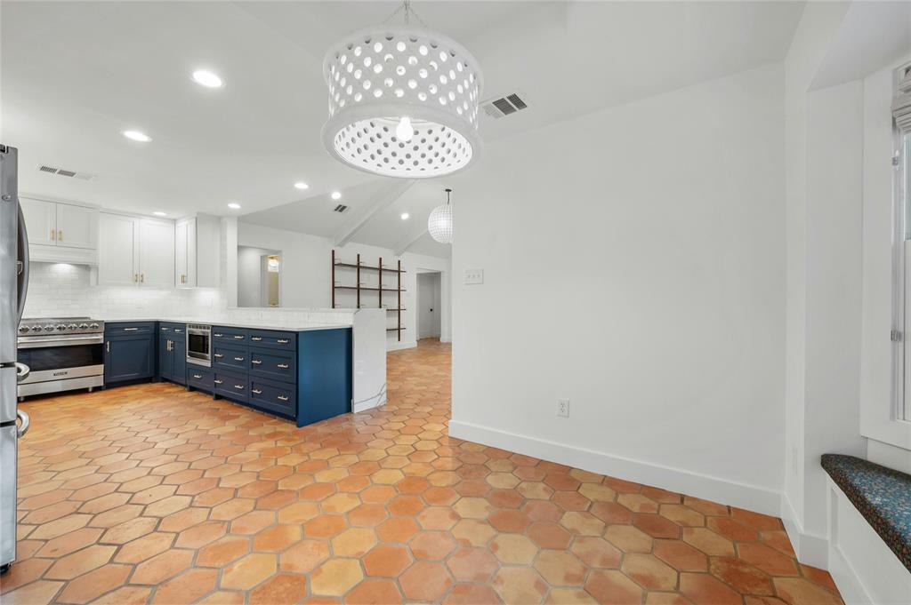 4505 Aqua Verde DR