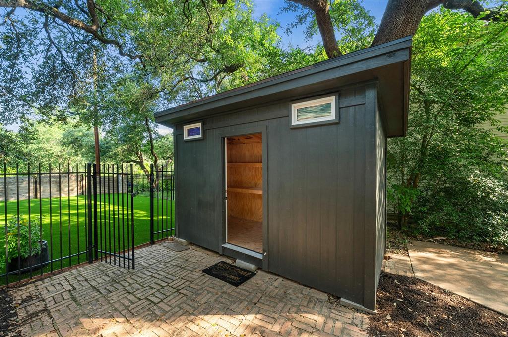 4505 Aqua Verde DR