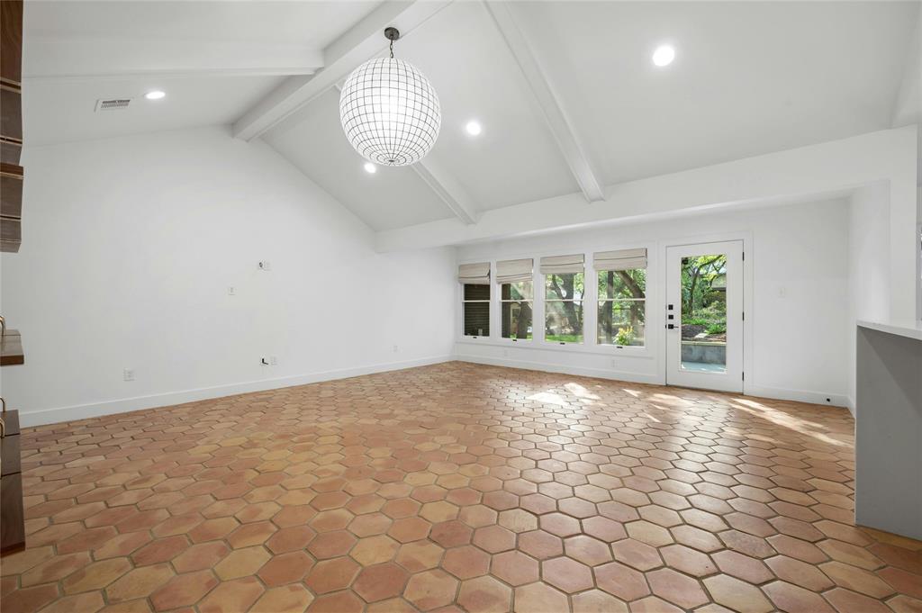 4505 Aqua Verde DR