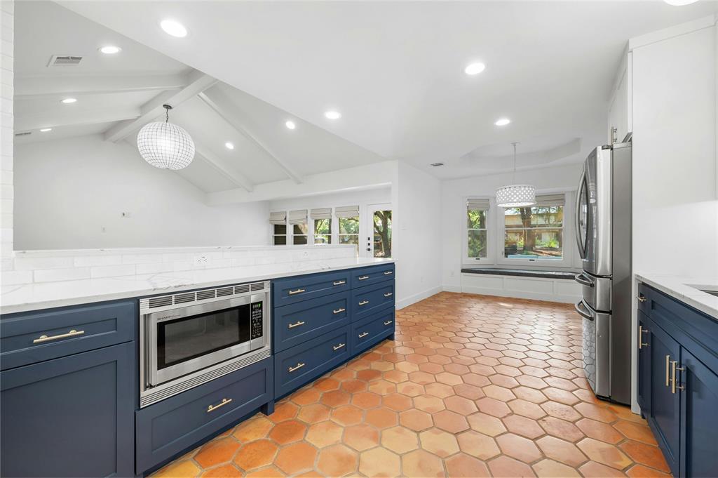 4505 Aqua Verde DR
