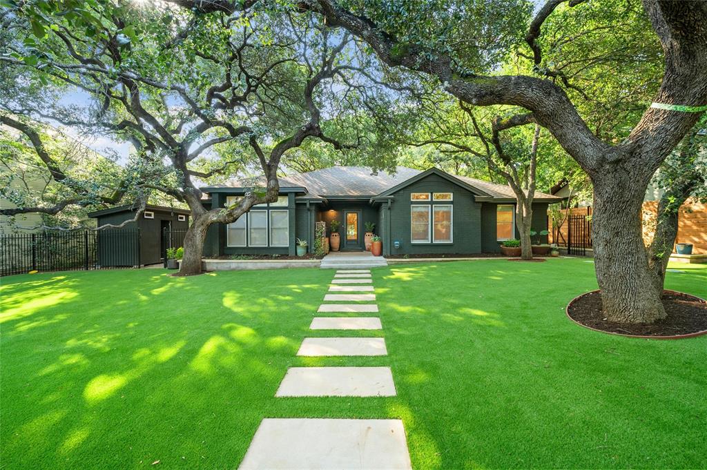 4505 Aqua Verde DR