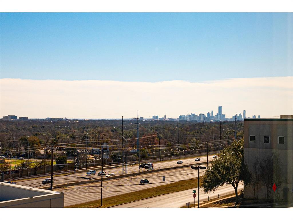 6501 E Hill DR # 220