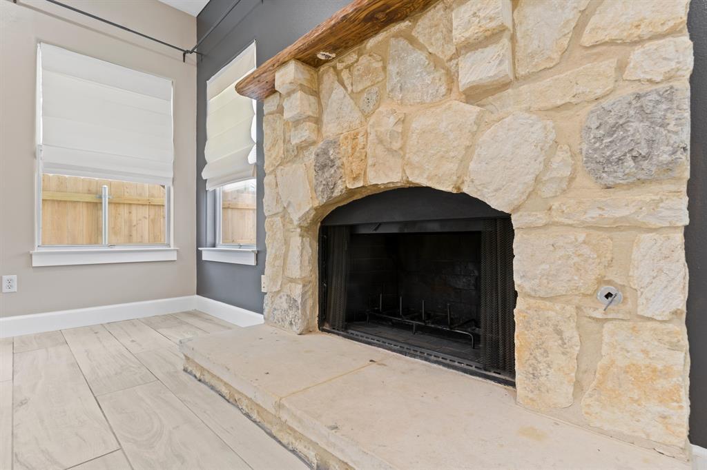 10101 Twin Lake LOOP