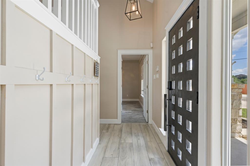 10101 Twin Lake LOOP