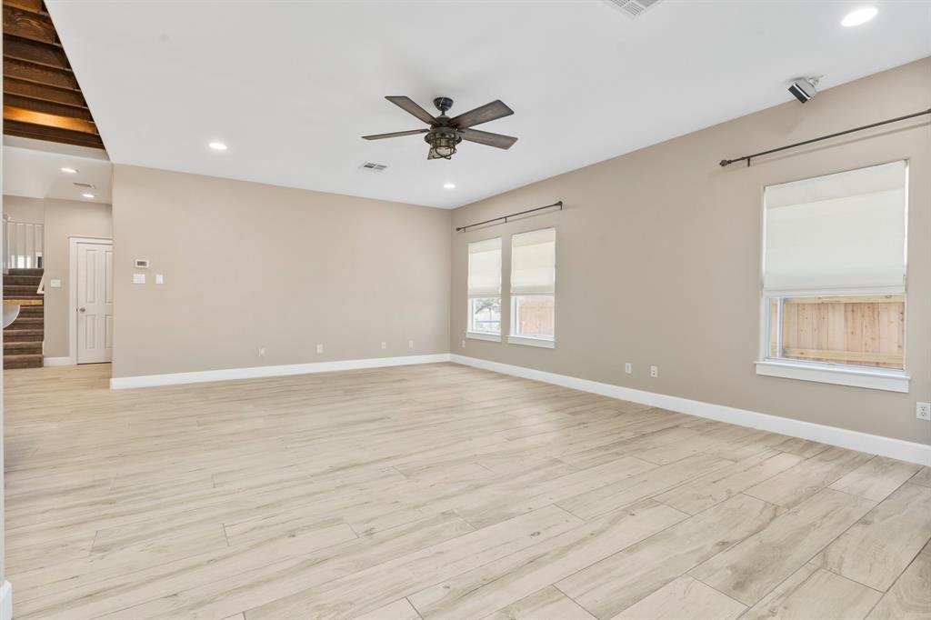 10101 Twin Lake LOOP