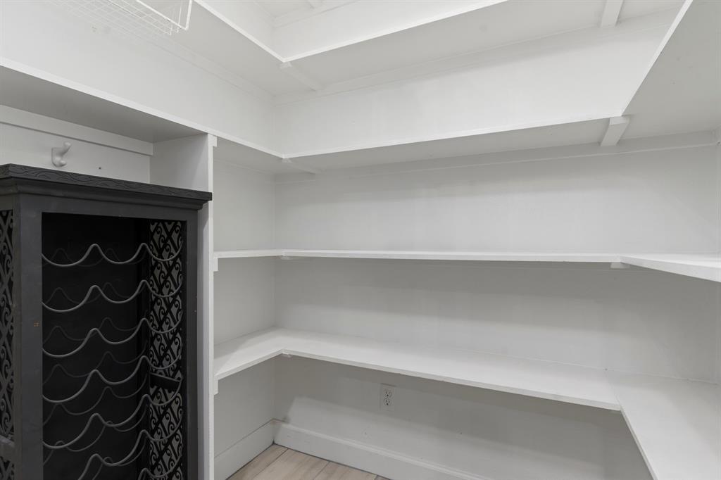 10101 Twin Lake LOOP