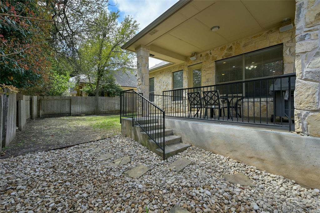2904 Heathmount DR