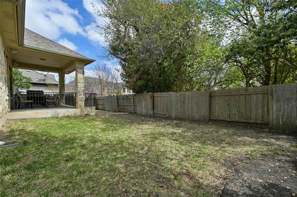 2904 Heathmount DR